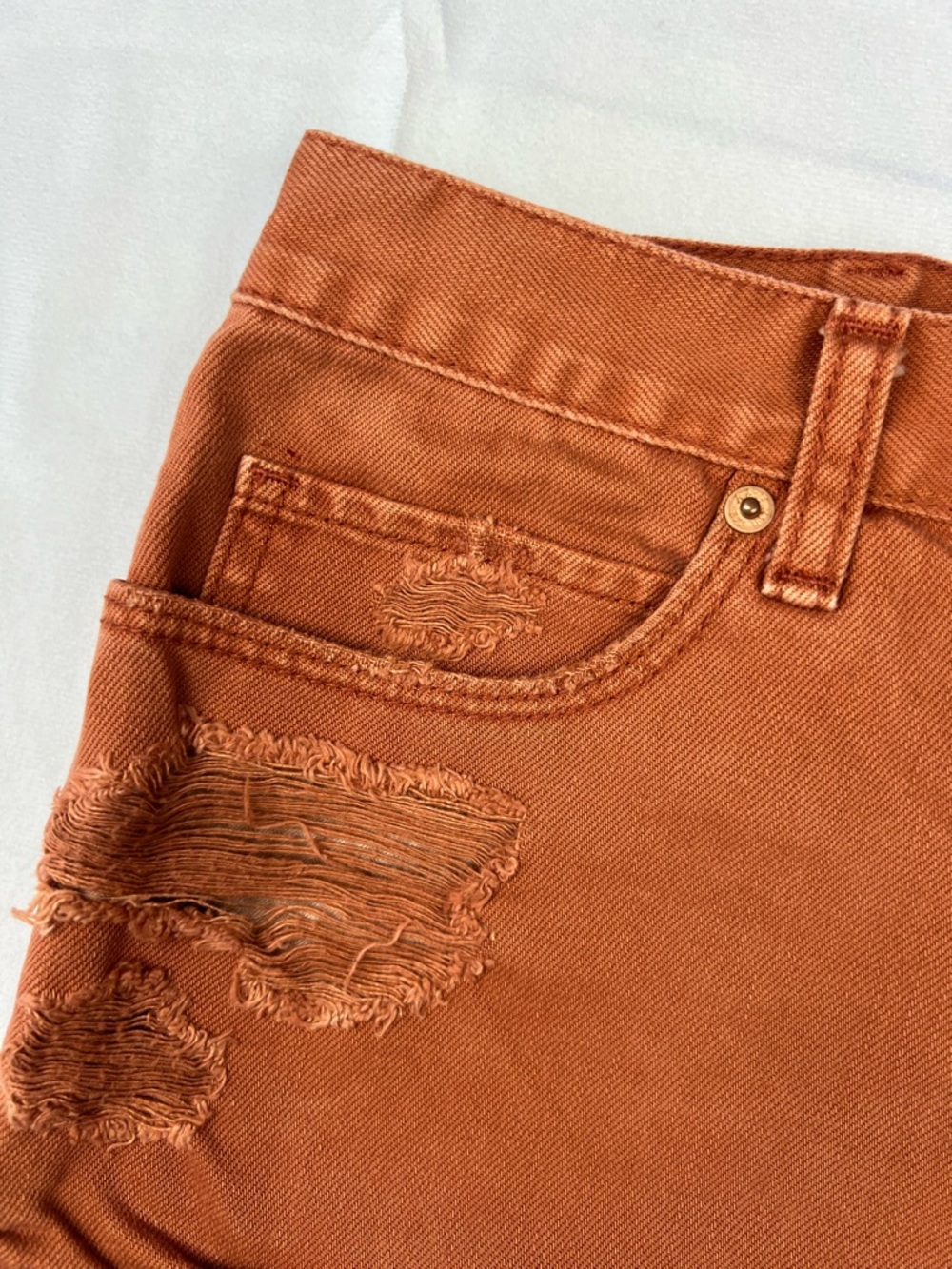 Abercrombie & Fitch Distressed Button Fly Cut Off Denim Shorts - Size 6 - Picture 3 of 8